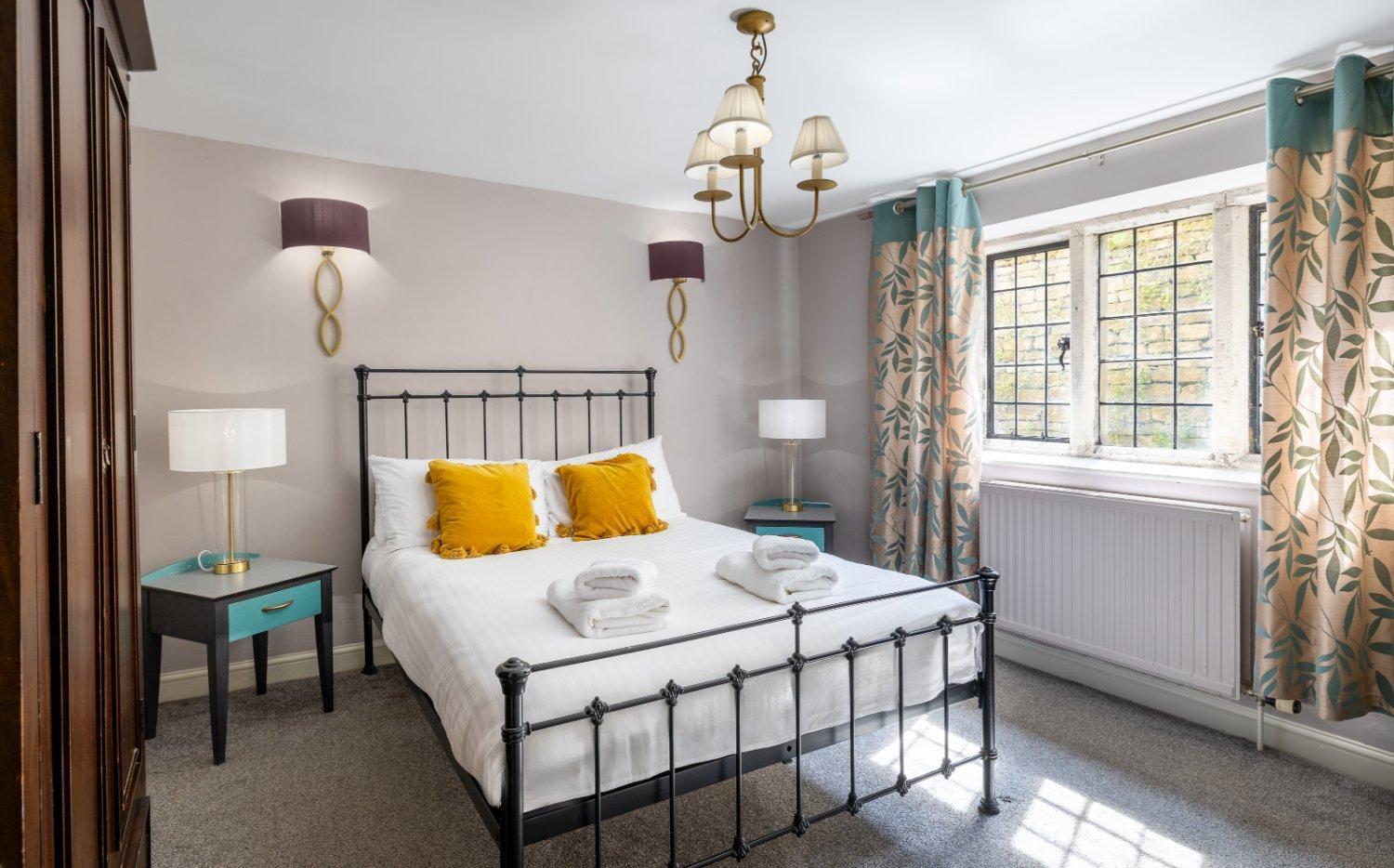 The School Rooms Estate: Georgian Charm with Pool and Hot Tub near Bath Box  Exterior photo
