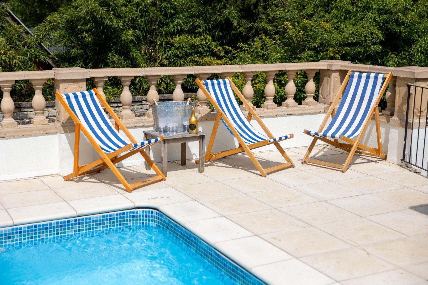 The School Rooms Estate: Georgian Charm with Pool and Hot Tub near Bath Box  Exterior photo
